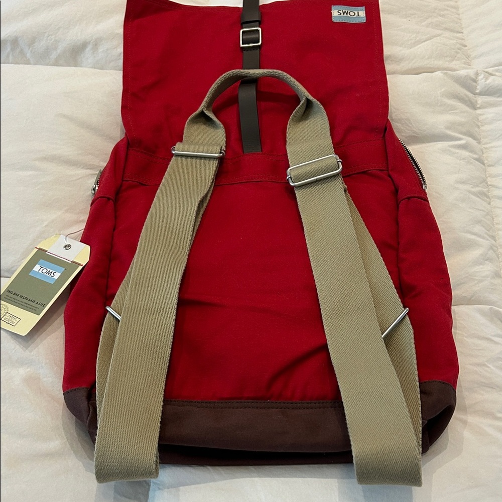 TOMS Trekker Utility Canvas Red and Brown Backpack - Picture 5 of 6